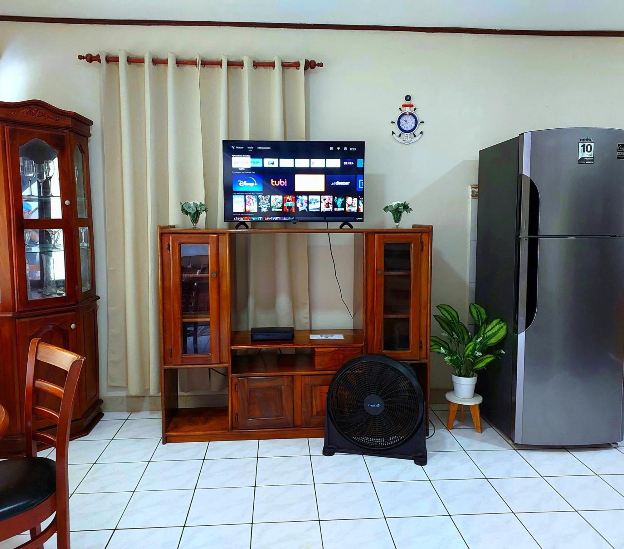 Casa Equipada En El Centro De Puntarenas Villa Esterno foto