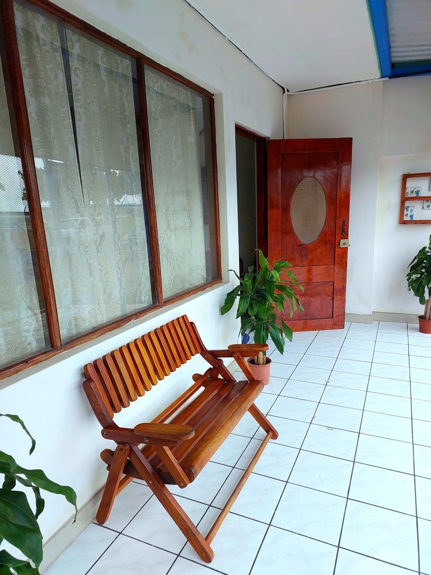 Casa Equipada En El Centro De Puntarenas Villa Esterno foto