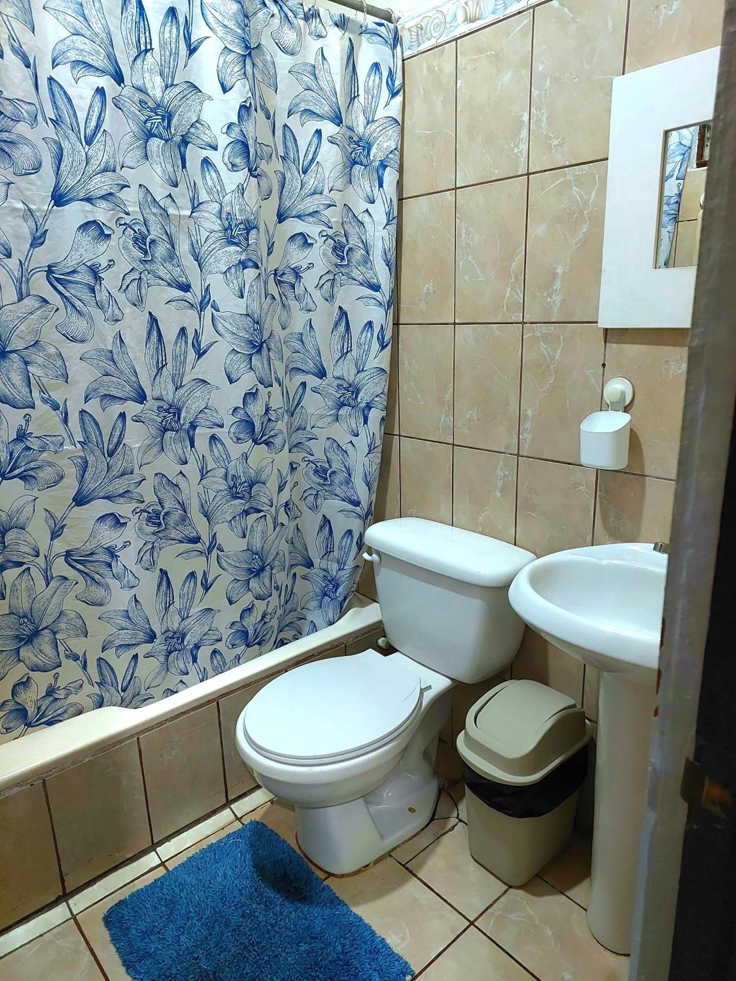 Casa Equipada En El Centro De Puntarenas Villa Esterno foto